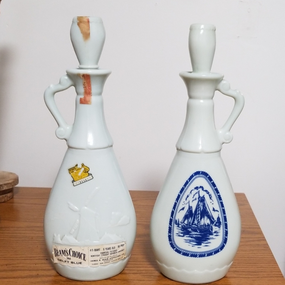 2 Jim Beam whiskey Decanters Antique Delft Blue